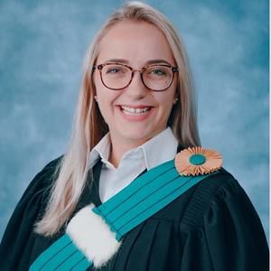 Meet your Posher, Marie